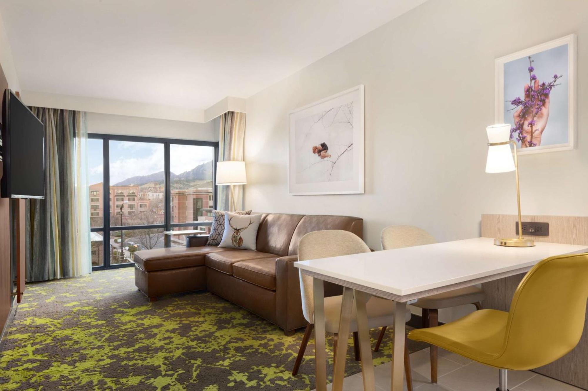 Embassy Suites By Hilton Boulder Exteriér fotografie