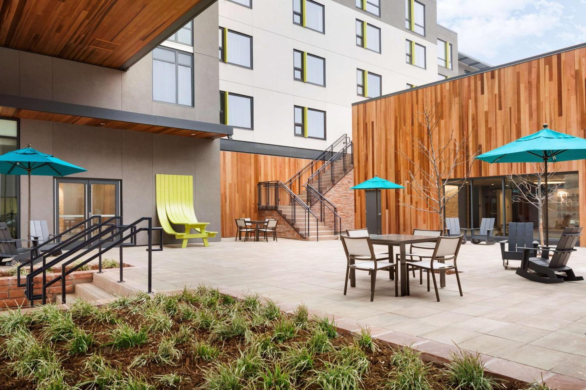 Embassy Suites By Hilton Boulder Exteriér fotografie